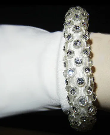 ABSOLUTELY GORGEOUS VINTAGE '50s ELAYNE GLOVES WITH A ROLLED CUFF ENCRUSTED WITH BRILLIANTLY SPARKLING RHINESTONE