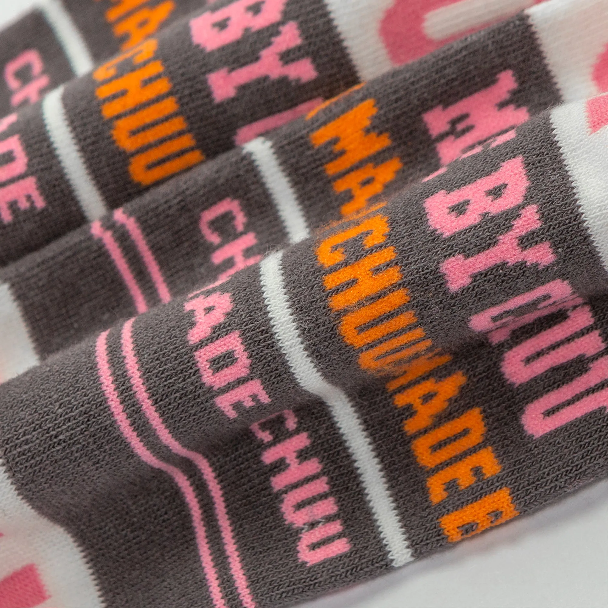 Attention Lettering Socks