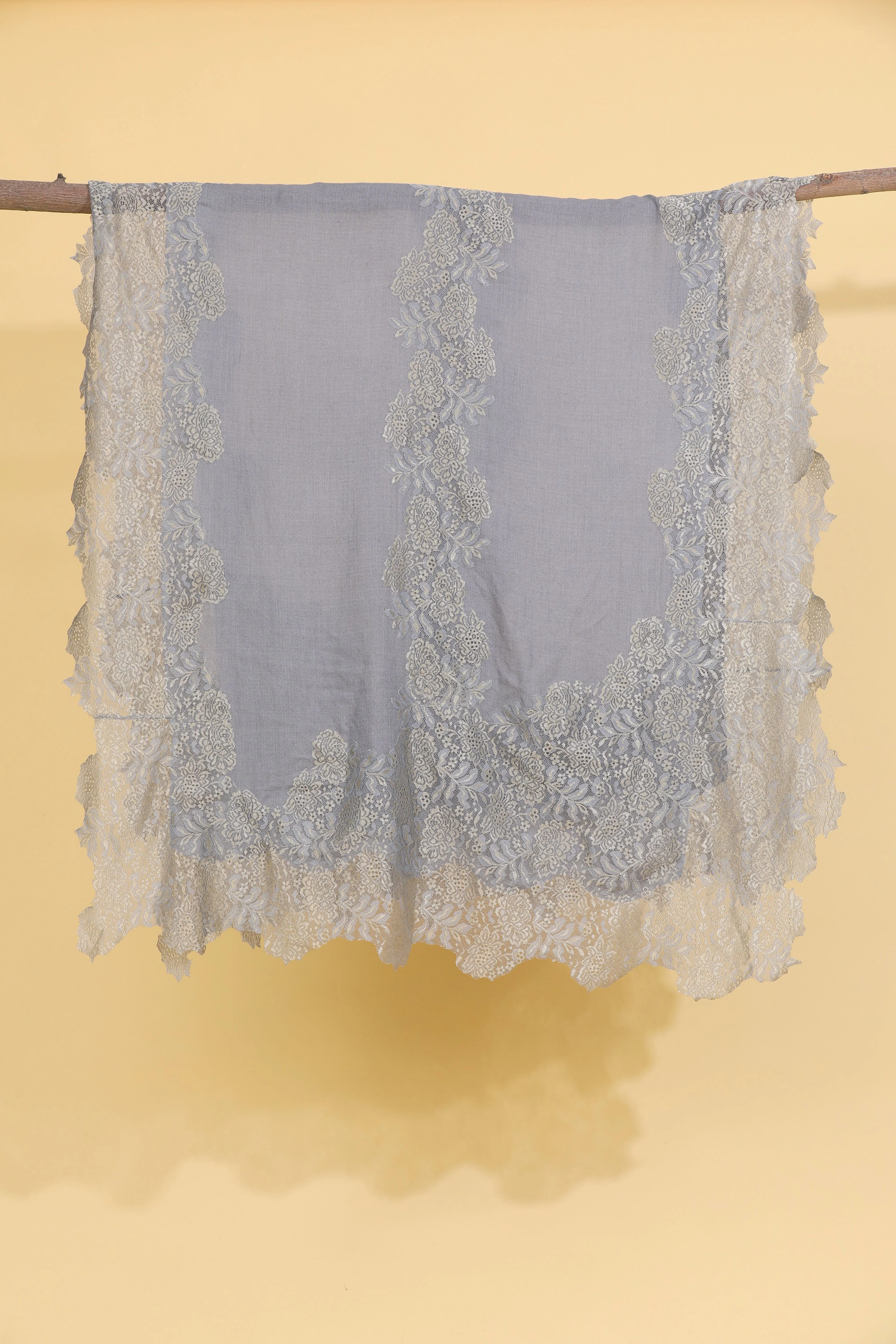 Grey 100% fine wool Shawl with lace