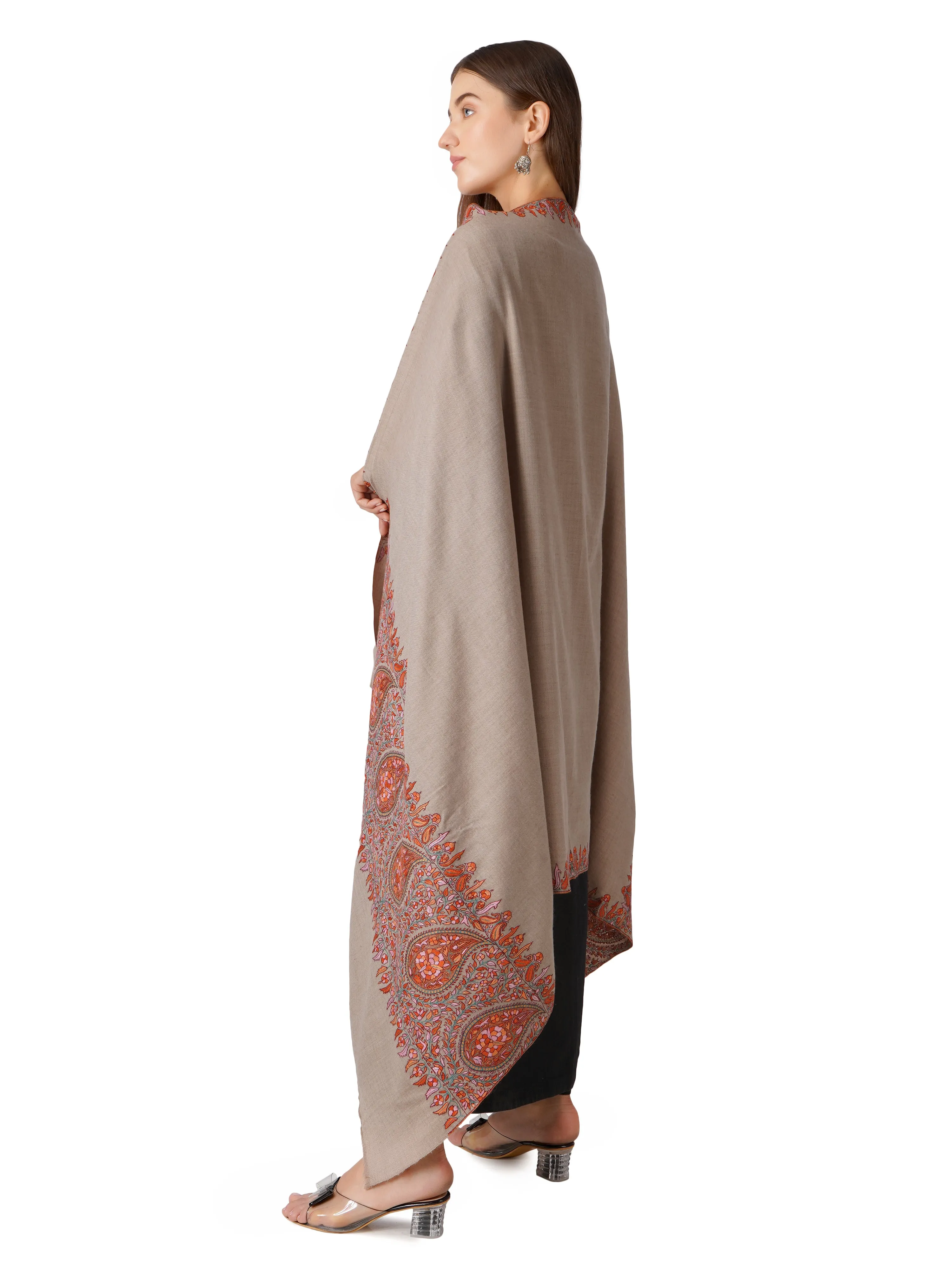 Soft Pashmina Shawl – The Ultimate Accessory - Natural Toosh